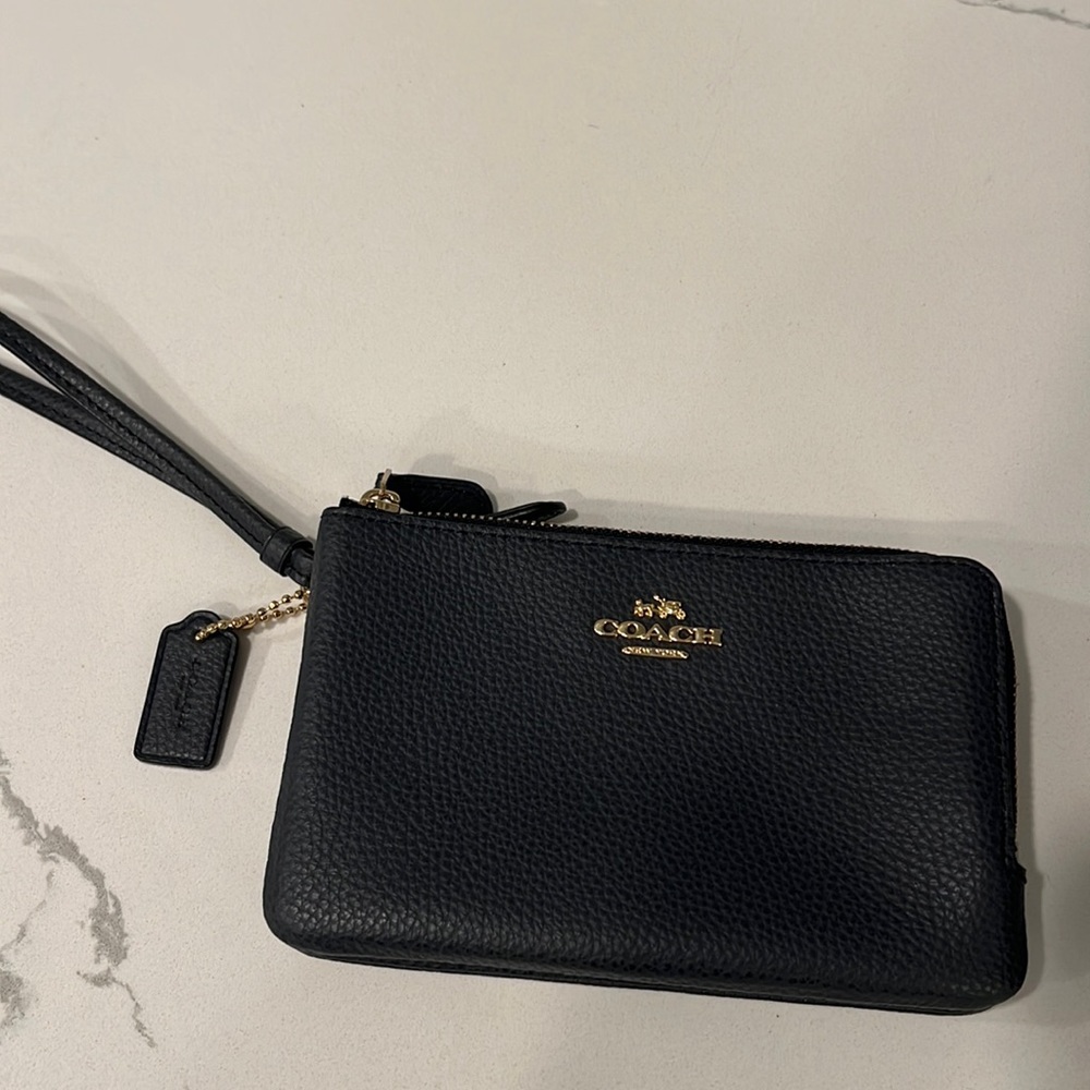 Coach zipper wallet wristlet